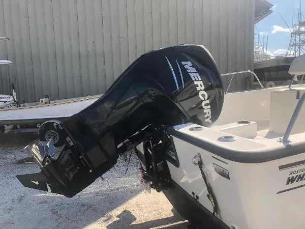 Slide: The Image of Boston Whaler 210 Montauk 2014 - 4
