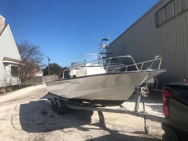Slide: The Image of Boston Whaler 210 Montauk 2014 - 5