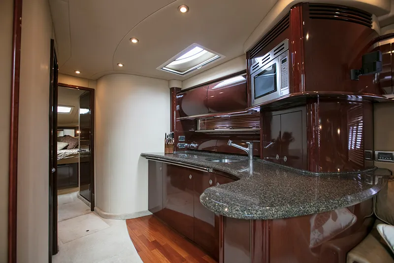 Slide: The Image of Sea Ray 52 Sundancer 2007 - 9