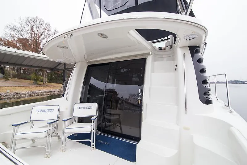 Slide: The Image of Carver Yachts 460 Voyager 2003 - 5