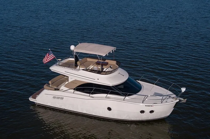 Slide: The Image of Carver Yachts C34 2013 - 0
