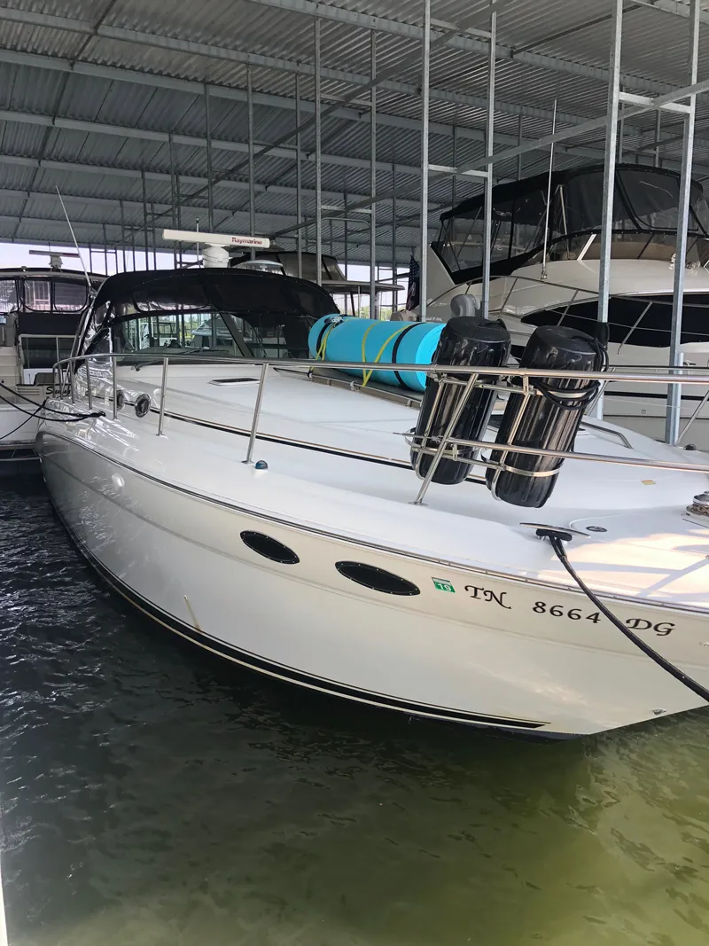 Slide: The Image of Sea Ray 380 Sundancer 2003 - 1