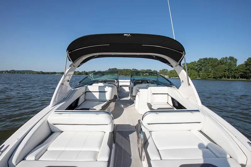 Slide: The Image of Regal 3200 Bowrider 2015 - 3