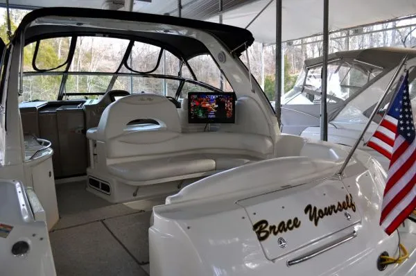 Slide: The Image of Sea Ray 380 Sundancer 2002 - 1