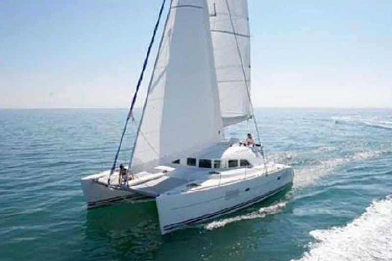 Slide: The Image of Lagoon 380 s2 Owners version 2005 - 0