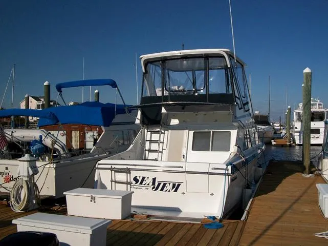 Slide: The Image of Tollycraft 30 Sports Cruiser 1990 - 0