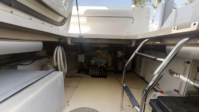 Slide: The Image of Sea Ray 52' Sedan Bridge 2007 - 7