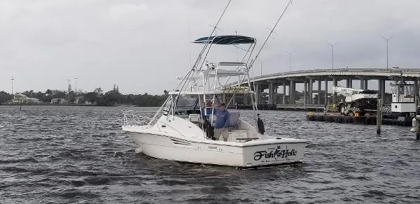 Slide: The Image of Pursuit 3000 Offshore 2003 - 4