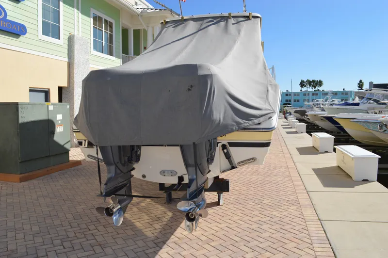 Slide: The Image of Pursuit 3370 Offshore 2007 - 11