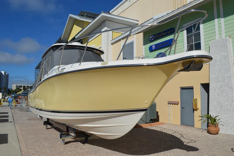 Slide: The Image of Pursuit 3370 Offshore 2007 - 2