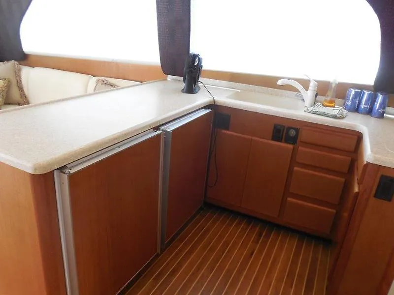 Slide: The Image of Silverton 50 Convertible 2009 - 6