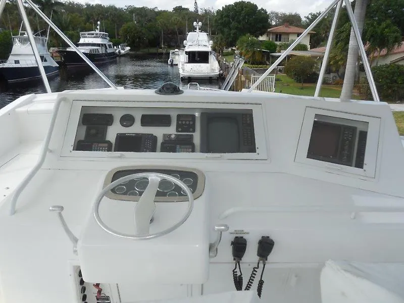 Slide: The Image of Viking 58 Convertible 1998 - 5