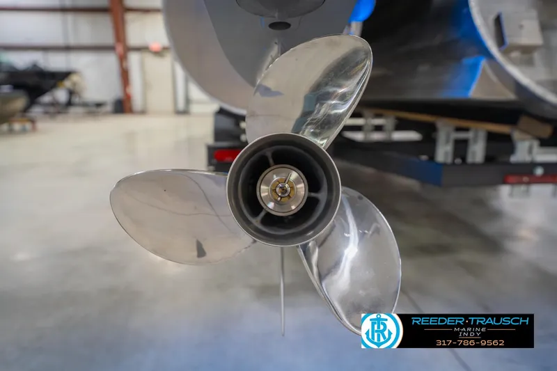 Slide: The Image of Close-up of a 2026 Bennington 27 RX boat propeller in a showroom. - 50