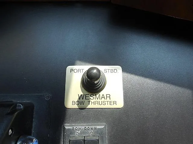 Slide: The Image of Tollycraft Wide Body Pilothouse 1996 - 7