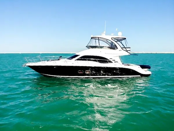 Slide: The Image of Sea Ray 500 Sedan Bridge 2005 - 1