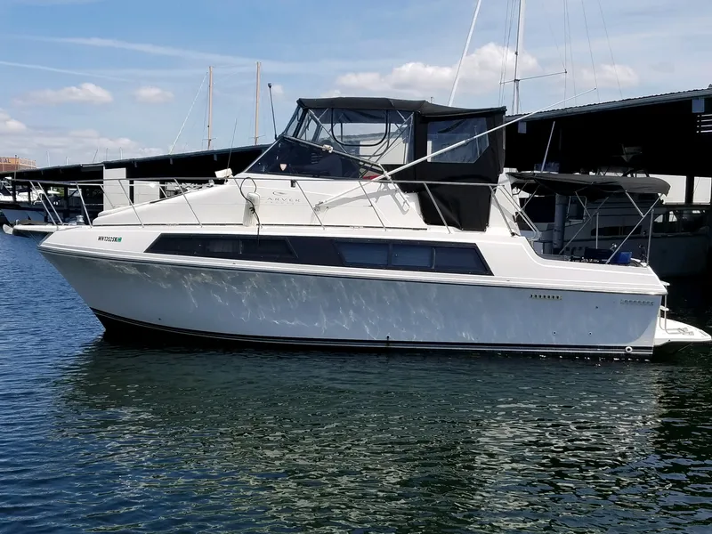 Slide: The Image of Carver Yachts Mariner 1988 - 0