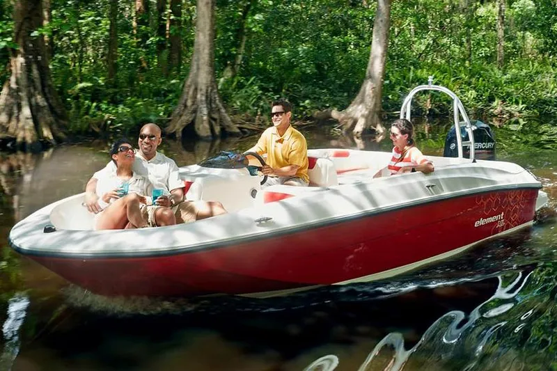 Slide: The Image of Bayliner Element E18 2018 - 1