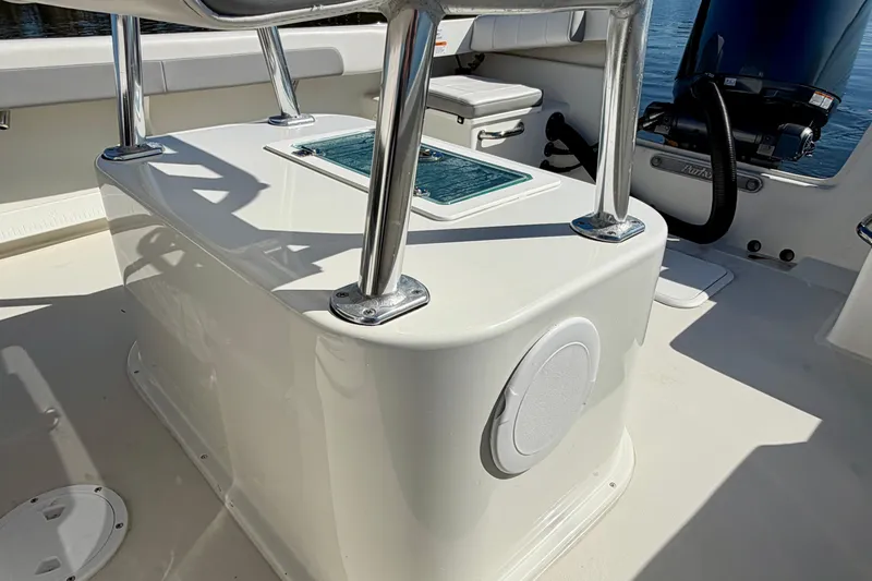 Slide: The Image of 2024 Parker 2100 Special Edition boat interior with sleek design and modern features. - 37
