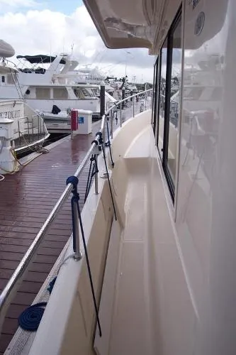 Slide: The Image of Mainship 34 Trawler 2008 - 7
