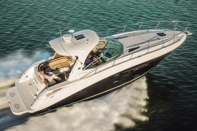 Slide: The Image of Sea Ray 370 Sundancer 2015 - 2