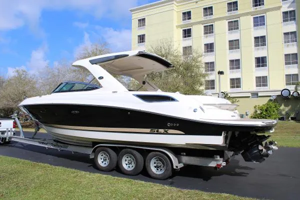 Slide: The Image of Sea Ray 350 SLX 2015 - 8
