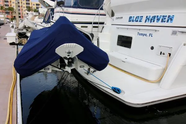 Slide: The Image of Carver Yachts 506 Motor Yacht 2001 - 5