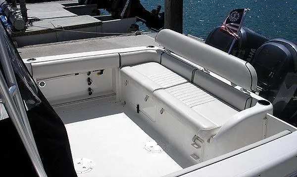 Slide: The Image of Robalo R265 Walkaround 2005 - 2