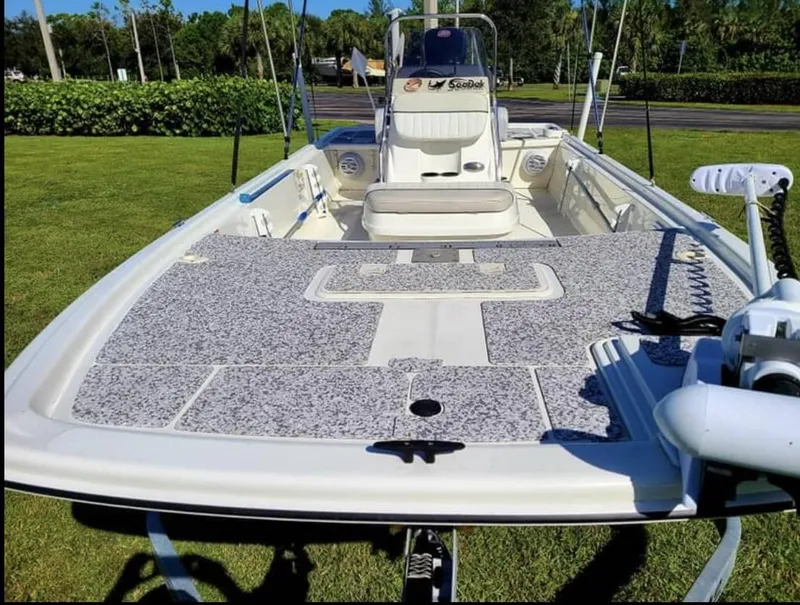 Slide: The Image of Mako Pro Skiff 19 CC 2017 - 4
