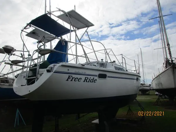 Slide: The Image of Catalina Mark III Wing Keel 2000 - 0
