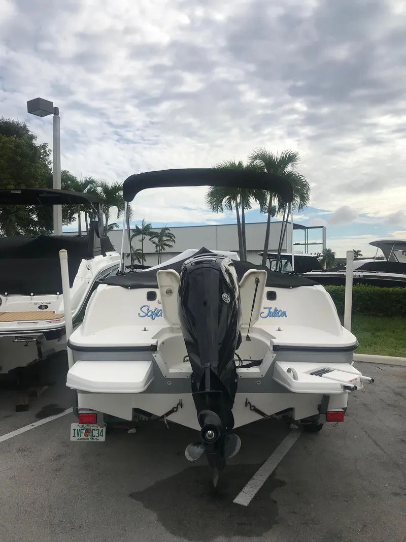Slide: The Image of Bayliner Element E21 2017 - 9