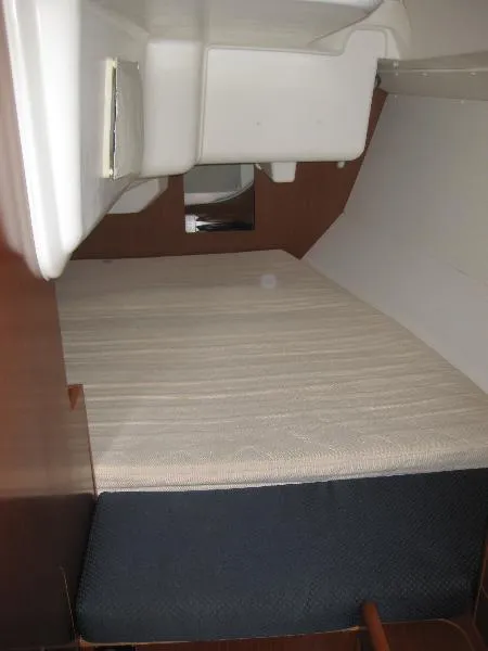 Slide: The Image of Beneteau 31 2011 - 7