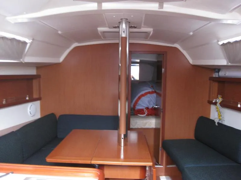 Slide: The Image of Beneteau 34 2009 - 1