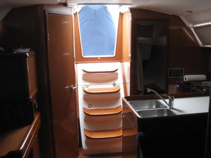Slide: The Image of Beneteau 34 2009 - 2