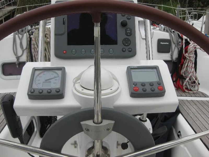 Slide: The Image of Beneteau 34 2009 - 4