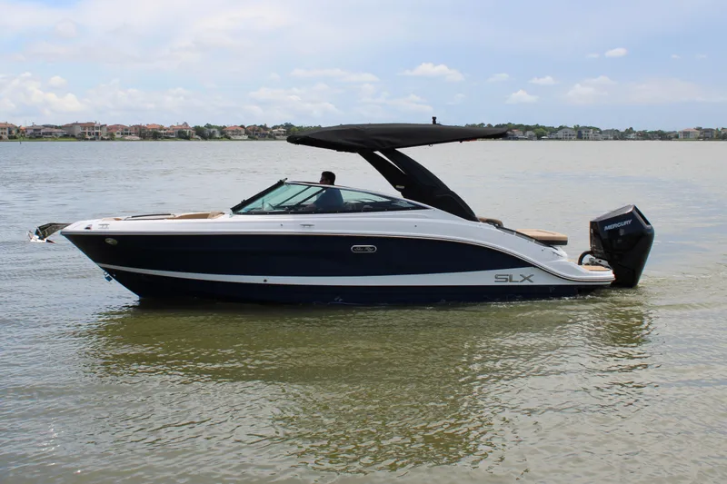 Slide: The Image of Sea Ray SLX 260 Outboard 2026 - 0