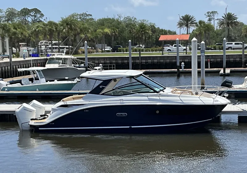 Slide: The Image of Sea Ray Sundancer 320 Outboard 2026 - 0