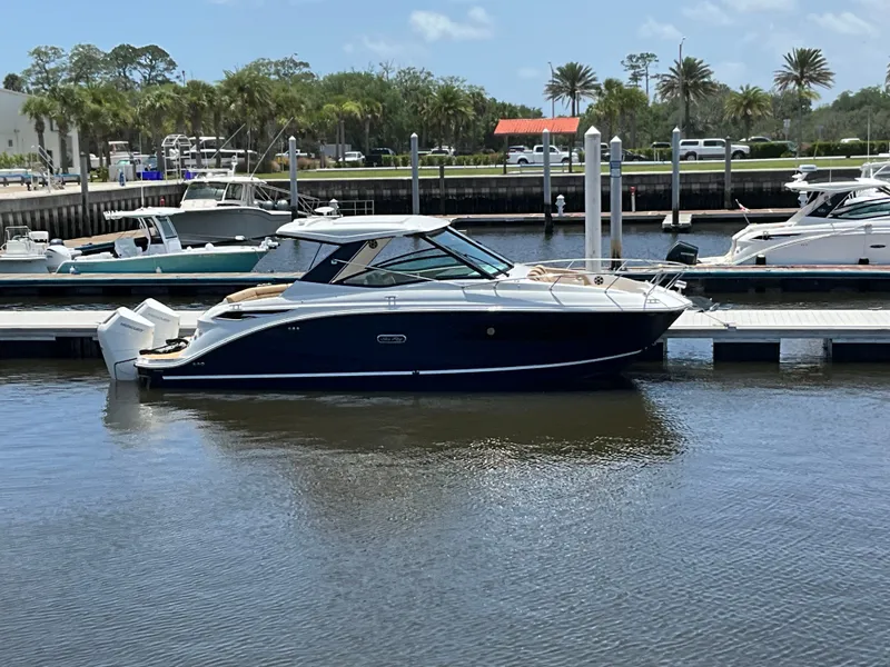 Slide: The Image of Sea Ray Sundancer 320 Outboard 2026 - 2