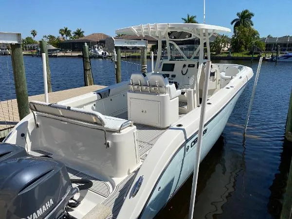 Slide: The Image of Century 3200 Center Console 2015 - 1