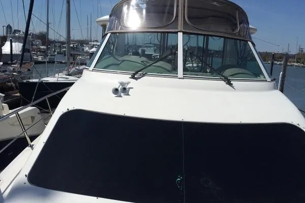 Slide: The Image of Cruisers 4050 Express Motor Yacht 2003 - 5