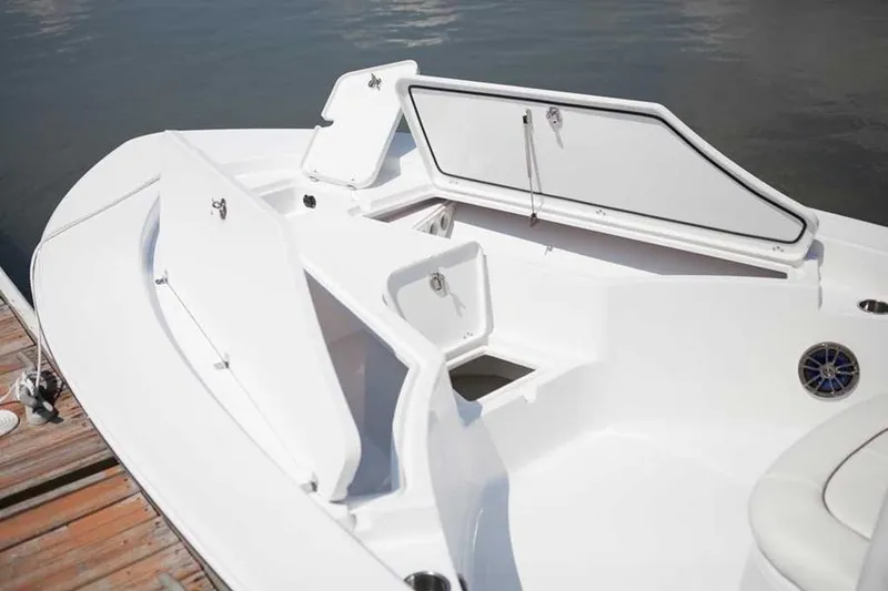 Slide: The Image of Sportsman Masters 247 Bay Boat Platinum Ed 2017 - 7