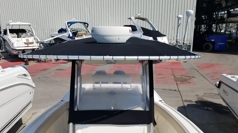 Slide: The Image of Scout 260 Sportfish 2005 - 6