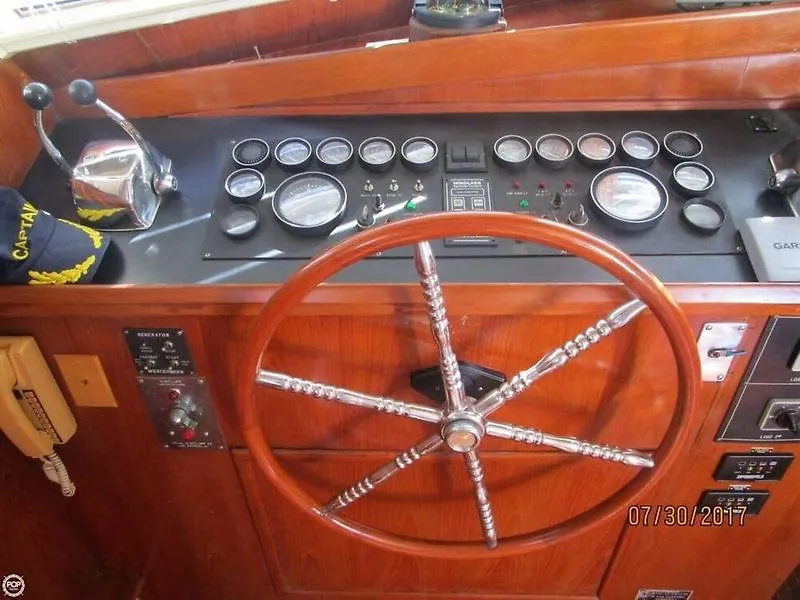 Slide: The Image of Sea Ranger Motoryacht Aft Cabin 1990 - 2
