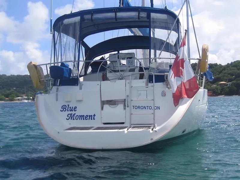 Slide: The Image of Beneteau 411 2000 - 8