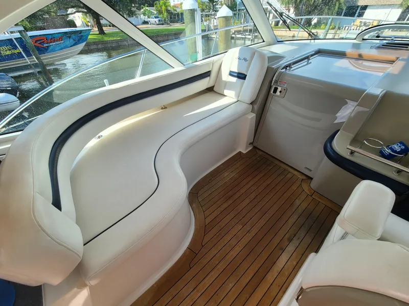 Slide: The Image of Sea Ray 48 Sundancer 2005 - 6