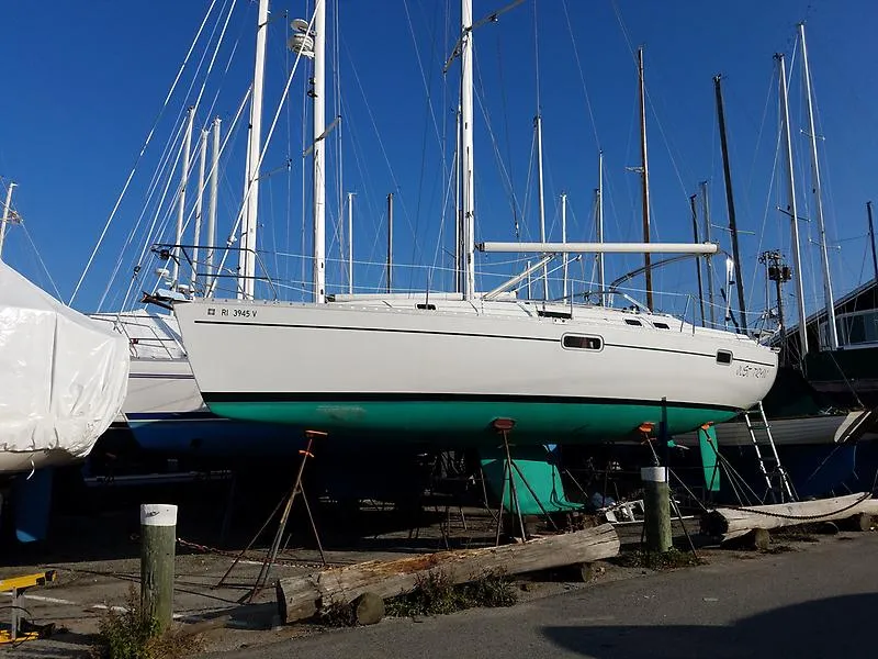 Slide: The Image of Beneteau Oceanis 351 1994 - 0