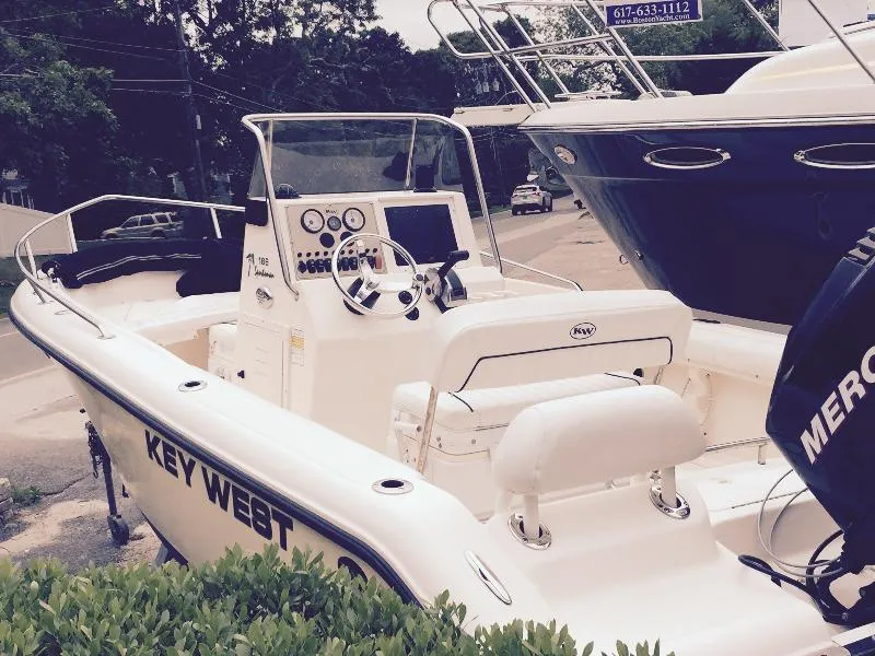 Slide: The Image of Key West 196CC Center Console 2006 - 2