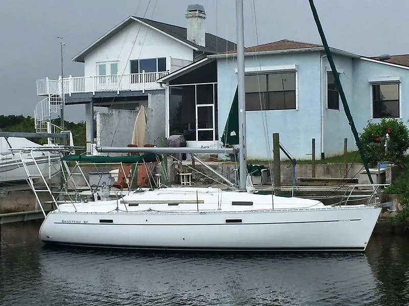 Slide: The Image of Beneteau 331 K/C 2004 - 0