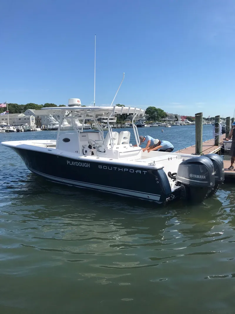 Slide: The Image of Southport 292 Center Console 2016 - 0