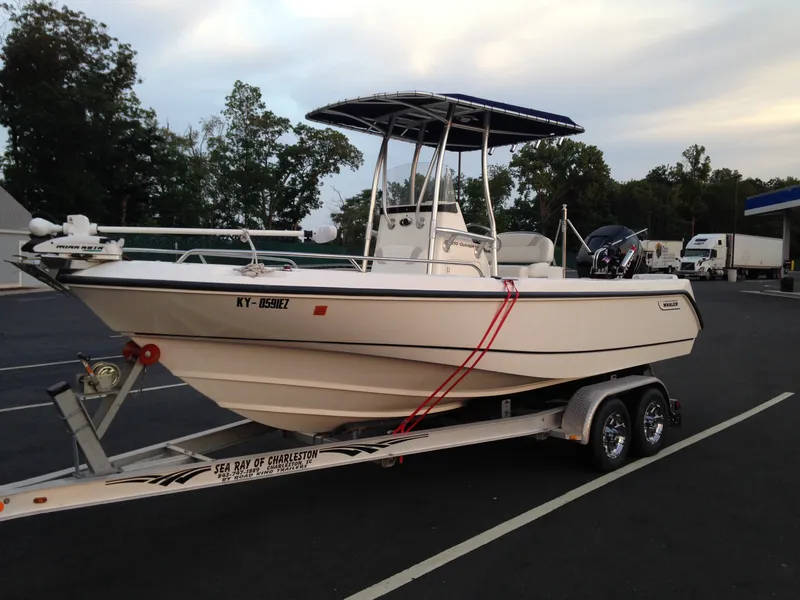 Slide: The Image of Boston Whaler OUTRAGE 2006 - 1