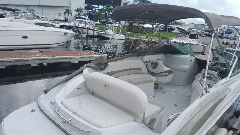 Slide: The Image of Crownline Boats 252 EX 2009 - 0